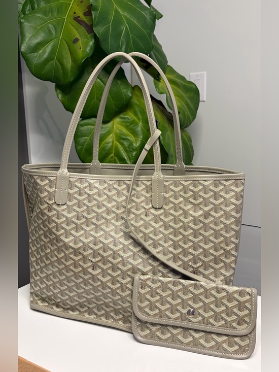 Goyard Handbags - Goyard St. Louis PM Tote Bag